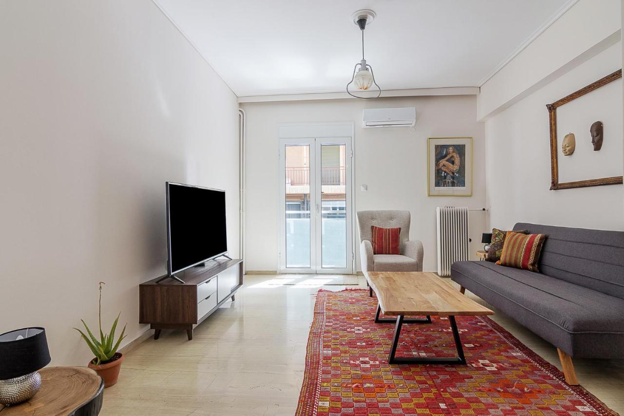 A Modern 2-Bedroom Apartment Near Areios Pagos Atenas Exterior foto
